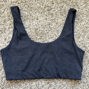 Paragon scoop neck sports bra. Size medium.